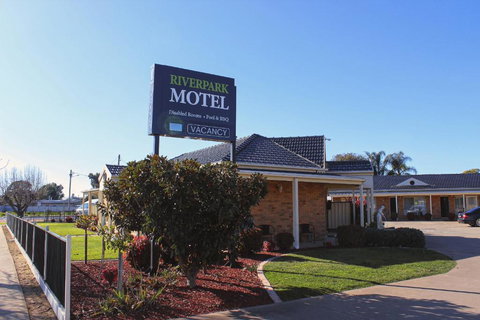 RiverPark Motel - Stayed 0