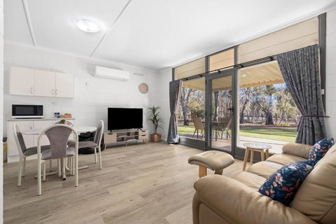 Riversands Rest Accommodation Paringa - Willow Cottage - Stayed 0