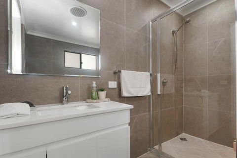Riverside Serenity - Stayed 3