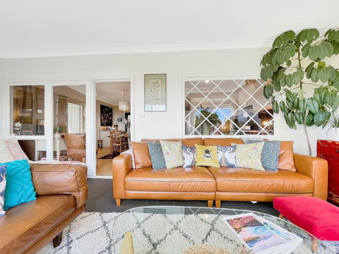 Riversong & Sea Dreaming - Stayed 3