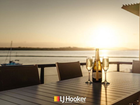 Riverview Apartment 2.4 - Stays Accommodation 0