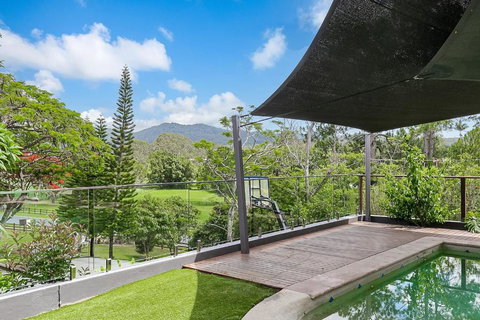 Riverview Homestead - Bring The Boat! - Stayed 3