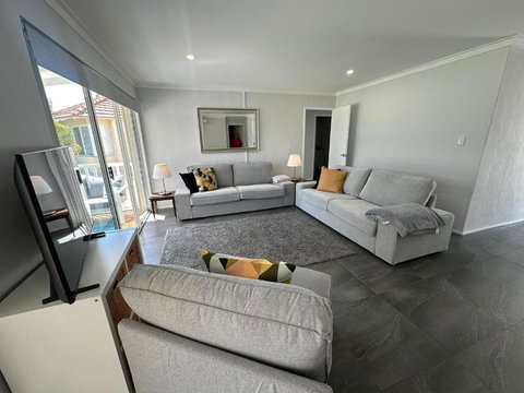 Riverview - South Yunderup - Stayed 3