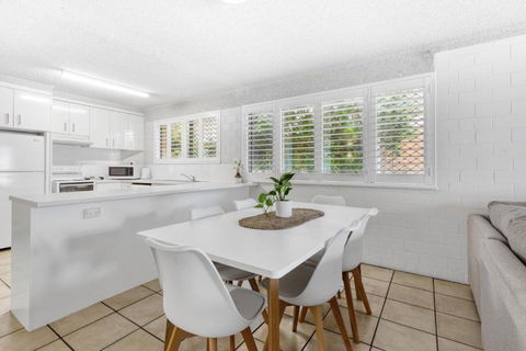 Riverview Two Apartments - Stayed 2