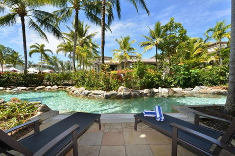 Resort-style Swim Out - A True Tropical Oasis - Stayed 0