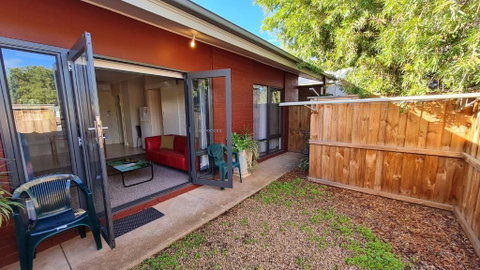 Rise N Shine - Affordable 50sqm Garden Apartment - Stayed 0