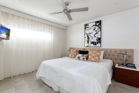 Rose At Temple Palm Cove - A Poolside Paradise - Stayed 3