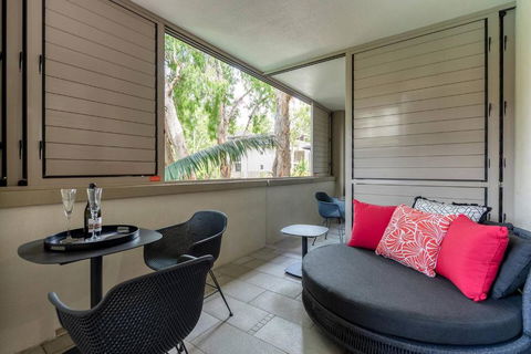 Rose At Temple Palm Cove - A Poolside Paradise - Stayed 2