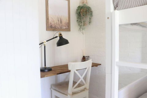 Rustic Chic 200 Metres From CBD - Stayed 2