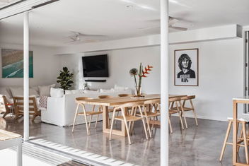 Sanctuary Spaces - Lomani Eleven with Stayed