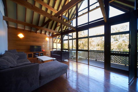 Riviera On Hawkesbury An Island Style Escape - Stays Accommodation 0