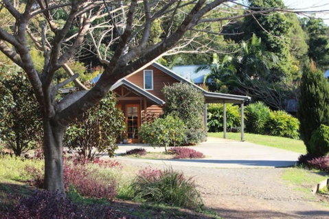 Romantic Lakeview Cottage - Stayed 0