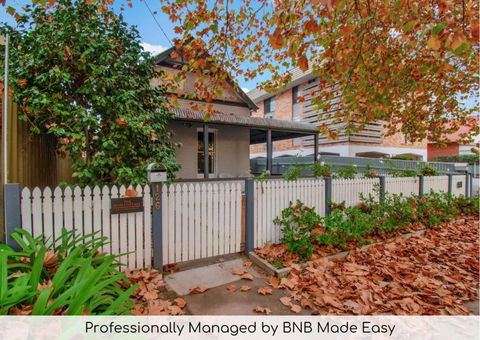 Rose Cottage - Stroll To CBD, Leafy Setting - Stays Accommodation 0