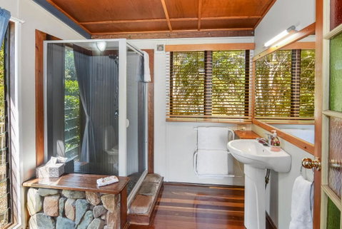 Rosebrook Cottages - Stayed 2