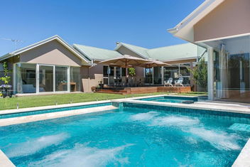 Royadie Resort - Pool Spa Tennis 500m To Beach with Stayed
