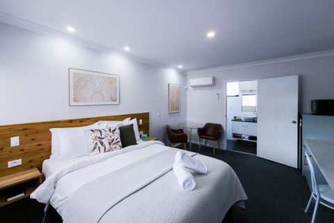Roydons Motor Inn - Stayed 2
