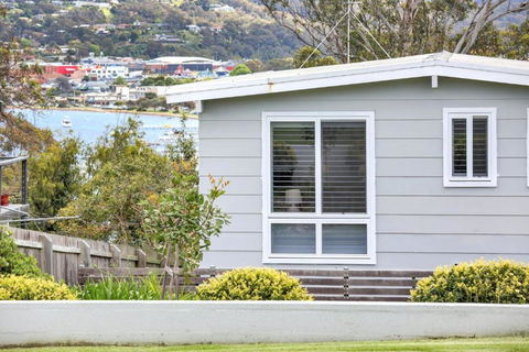 Ruby Moon - Stayed 0