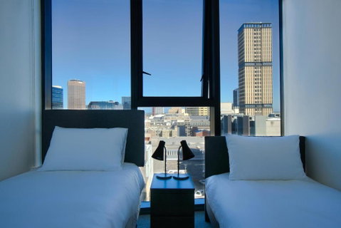Rundle Retreat - 2BR Apartment With Stunning Views - Stayed 2