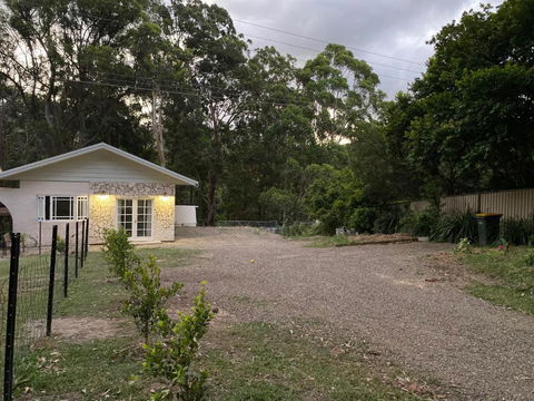 Rural Granny Flat - Pet Friendly - Stayed 2
