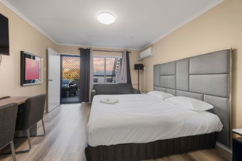 S1 Motel with Stays Accommodation