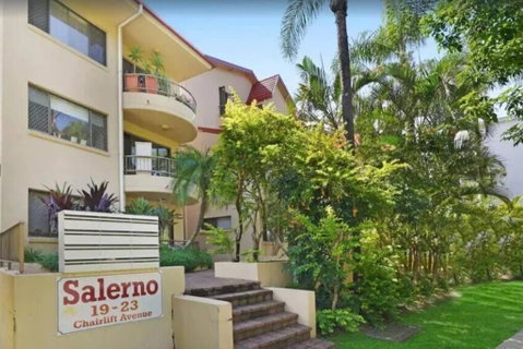 Salerno - Hosted By Burleigh Letting - Stayed 1