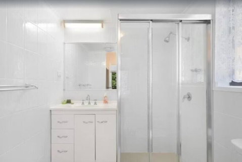 Salerno - Hosted By Burleigh Letting - Stayed 3