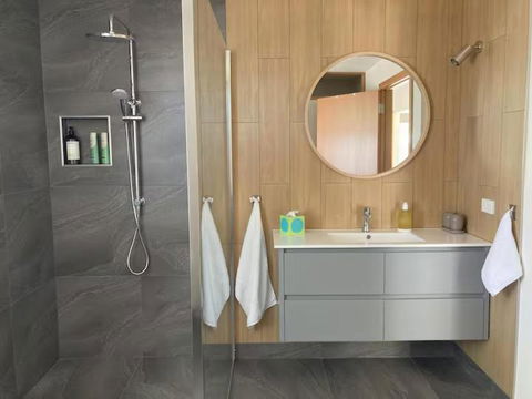 Salt House Brand New Bayside Accomodation - Stayed 0