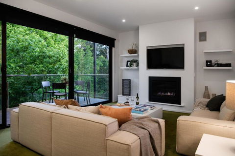 Saltus Luxury In Hepburn - Stayed 1