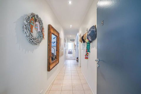 Saltwater 5 - Sleeps 8 - Close To Main Beach - Stayed 3