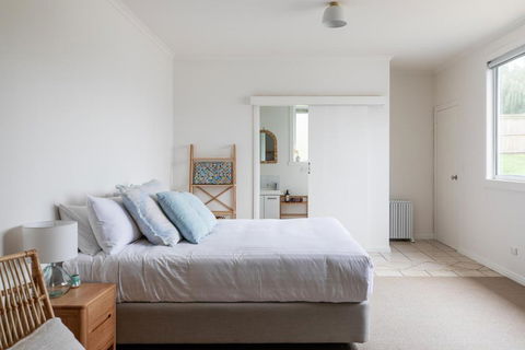 Saltwood - Stays Accommodation 1