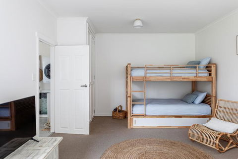 Saltwood - Stays Accommodation 2