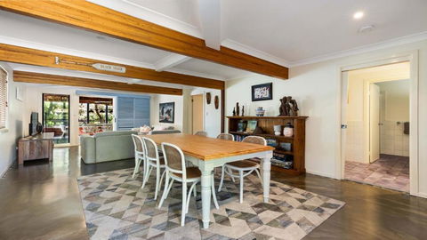 Salty Seaside - Stays Accommodation 1