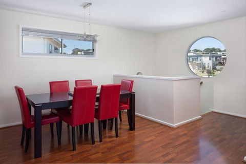 San Remo Views - Stays Accommodation 2