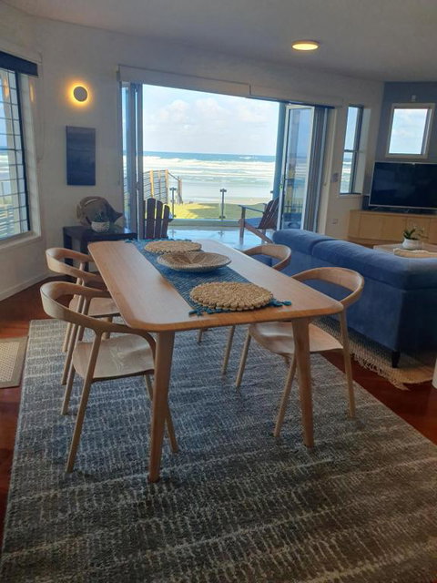 Sanbah-Surf, Views, Beach - Stays Accommodation 2