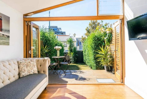 Sanctuary At The Rocks - Stays Accommodation 0