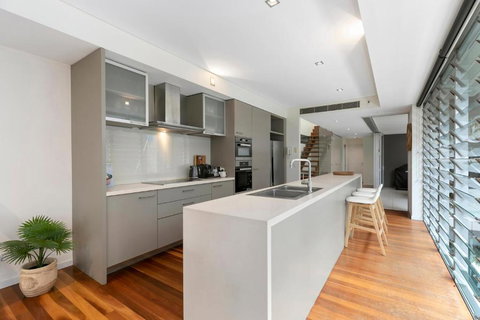 Sanctuary @ Sunshine - Stayed 3