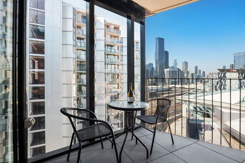 Rooftop Pool Stunning Apt At Marvel Stadium With Free Parking - Stayed 3