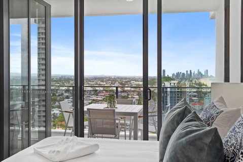 Sandbar 124 - Hosted By Burleigh Letting - Stayed 1