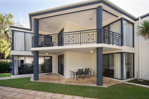 Sandbar Cape View Resort - Stays Accommodation 0