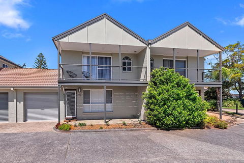 Sandcastles 11-23 Robinson St - Stayed 1