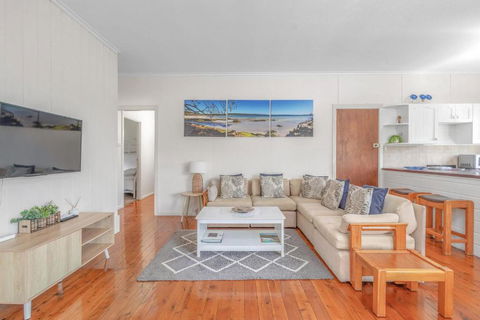 Sandlines At Hyams Beach - Stays Accommodation 0