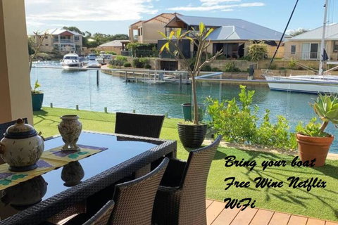 Sandpiper Island Tranquil Waterfront Views & Jetty - Stayed 0