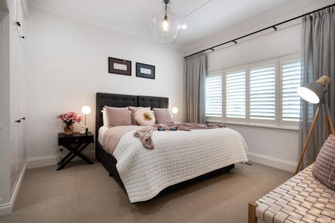 Sandringham - Stays Accommodation 1