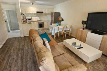 Sandringham Tranquil Retreat with Stayed