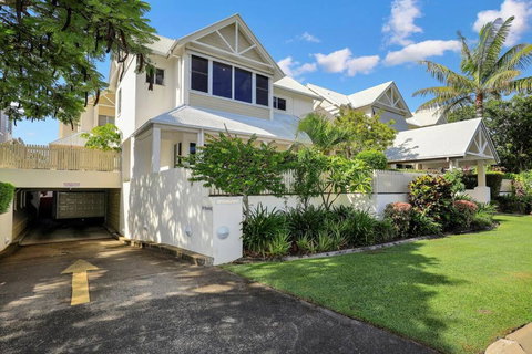 Sandy Cove @ Royle Palms - Stayed 0