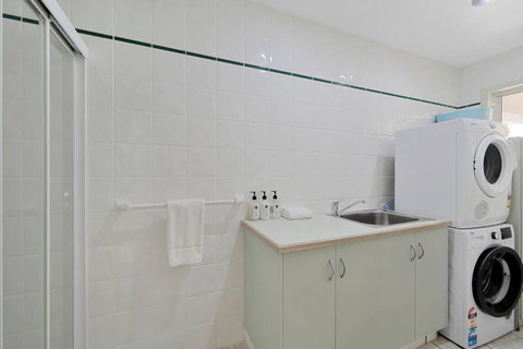 Sandy Cove @ Royle Palms - Stayed 2