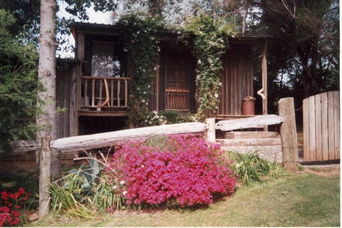 Snowy Mountain Holidays - Stays Accommodation 0