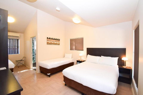 Station Hotel Motel Kurri - Stays Accommodation 1