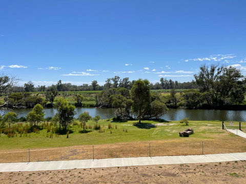 Stirling Estate Chalets - Stayed 2