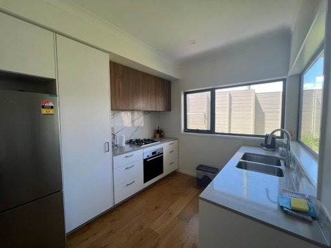 Stunning 3BR In Serene Loc Varied Amenities BBQ - Stayed 2